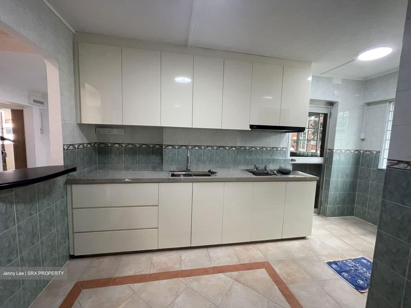 Blk 430 Hougang Avenue 6 (Hougang), HDB Executive #584209581